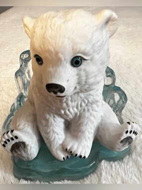 The Hamilton Collection  “The Young Prince”1995 Polar Bear Figurine